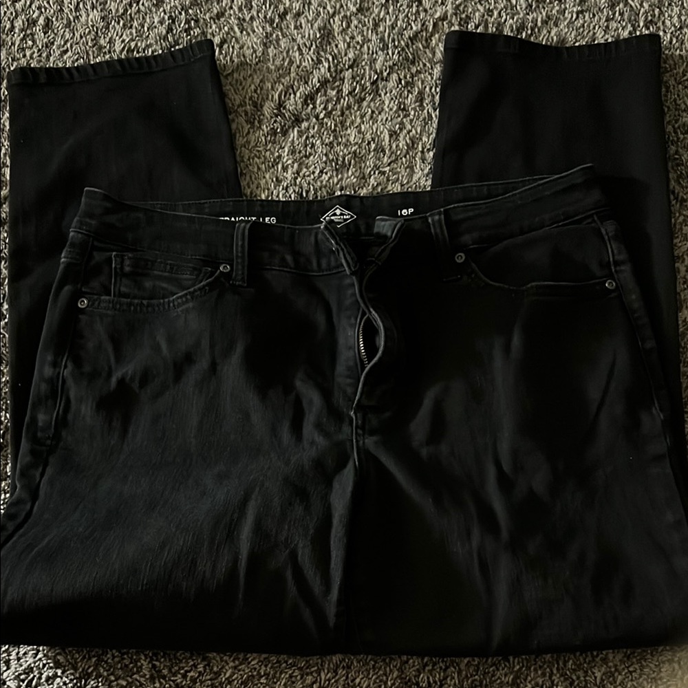 St. John's Bay Black Straight Leg Jeans